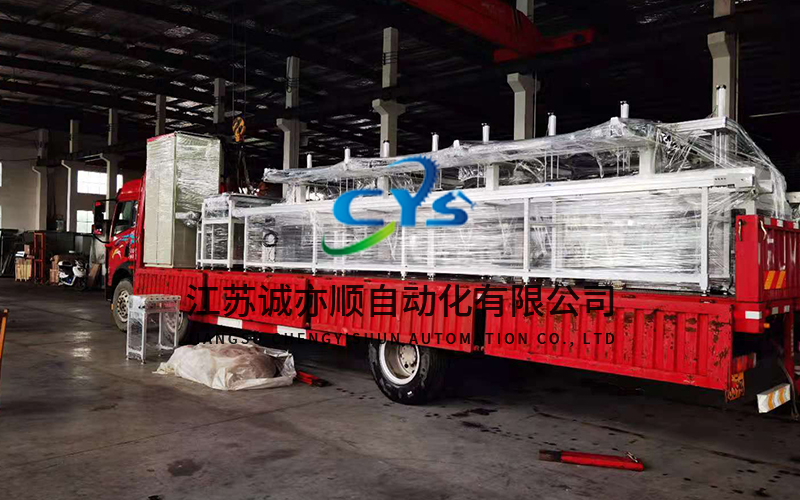 角鐵法蘭自動(dòng)焊發(fā)貨現(xiàn)場